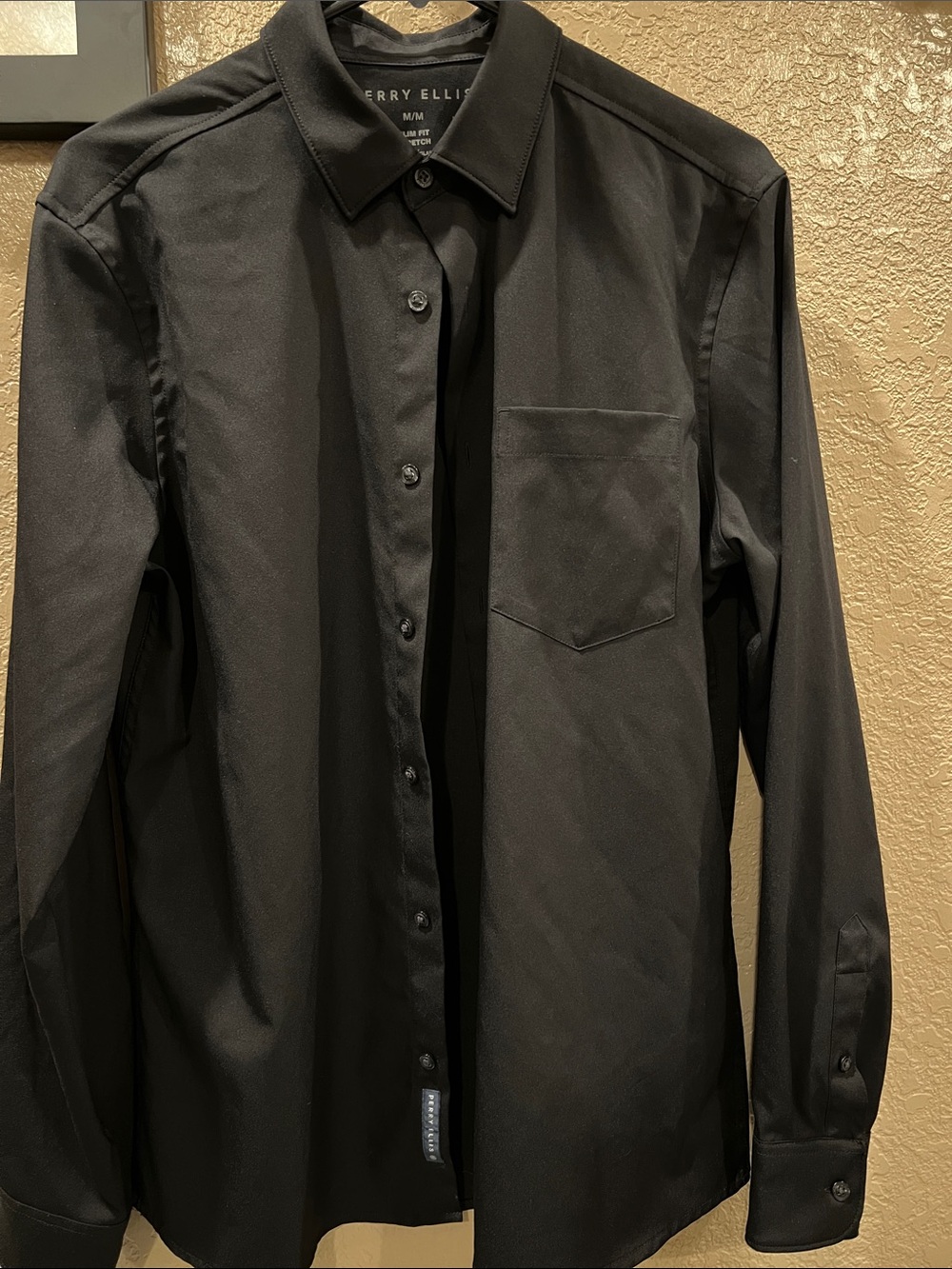 Perry Ellis Men's Black Long-Sleeve Dress Shirt